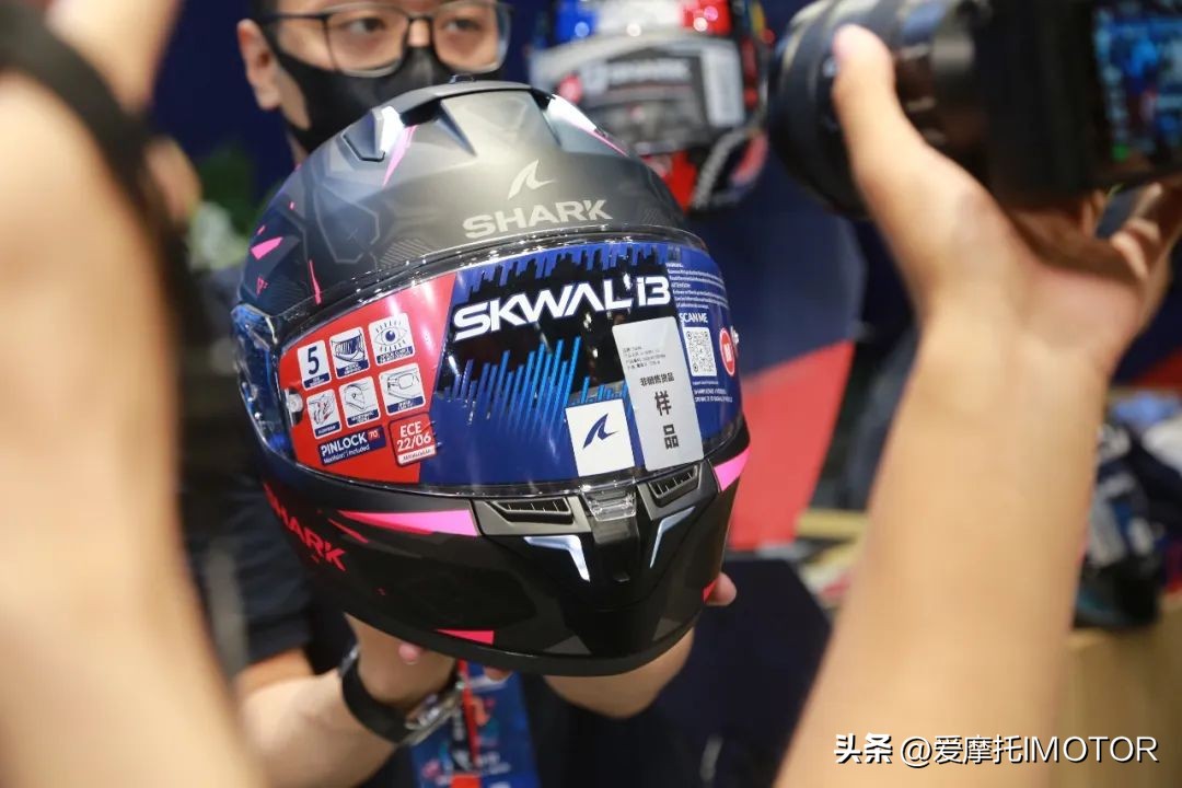 shark大尾翼是限量盔么,shark大尾翼赛道盔