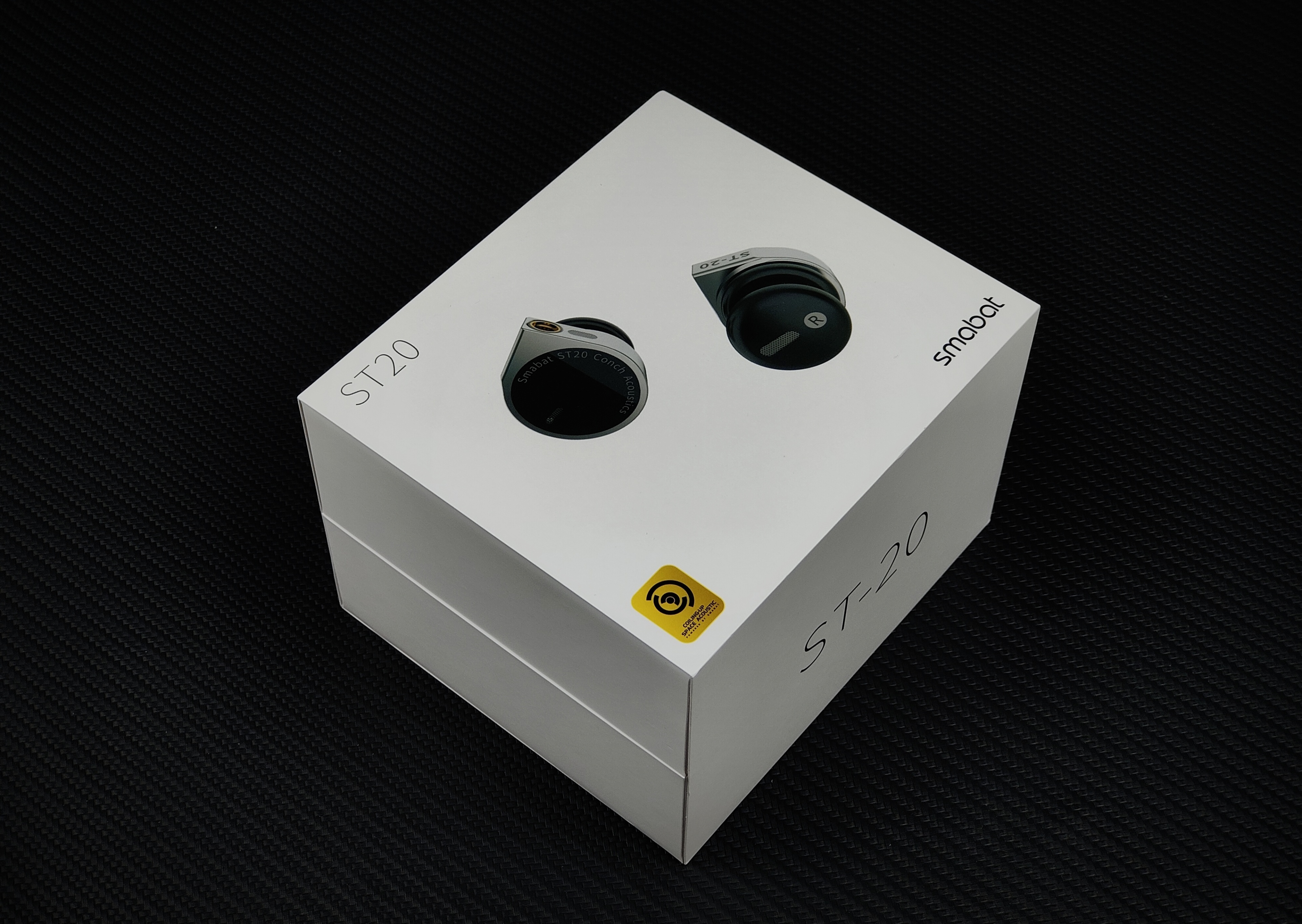 现代的外观，浓郁的情怀？SmabatST20平头耳机听感分享