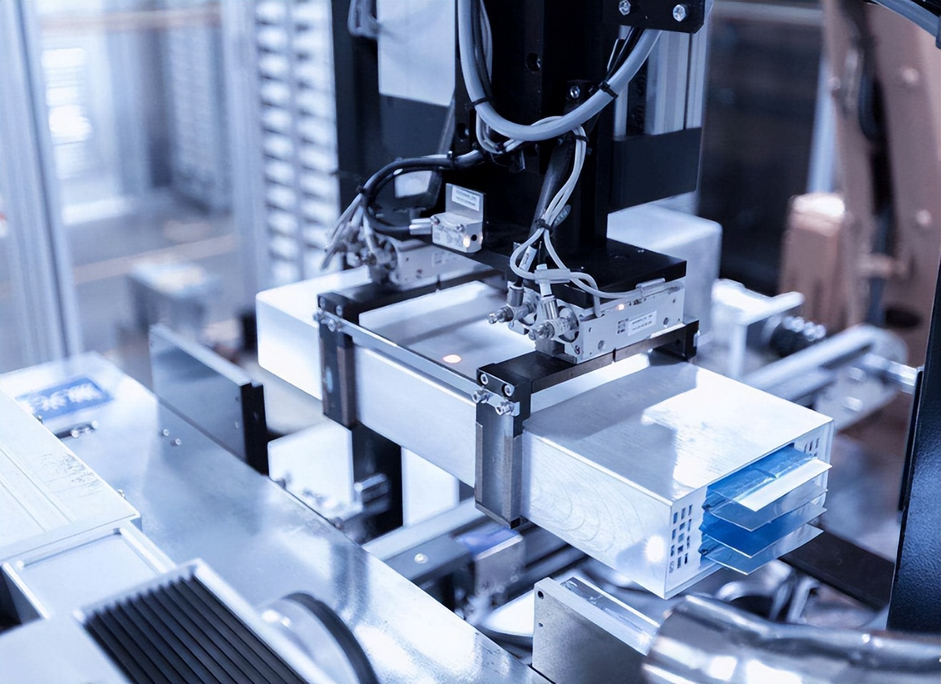 最有可能超越锂电池的新电池,新型电池突破锂电池即将被取代