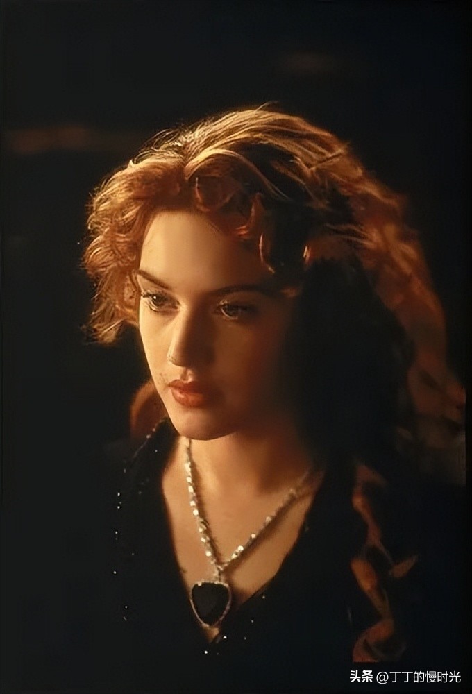 泰坦尼克号诠释了怎样的爱情,重温泰坦尼克号细节