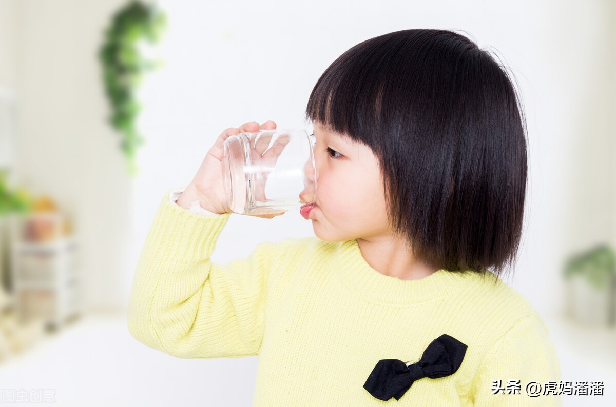 孩子口臭的原因及解决方法,晨起口苦口干口臭别大意