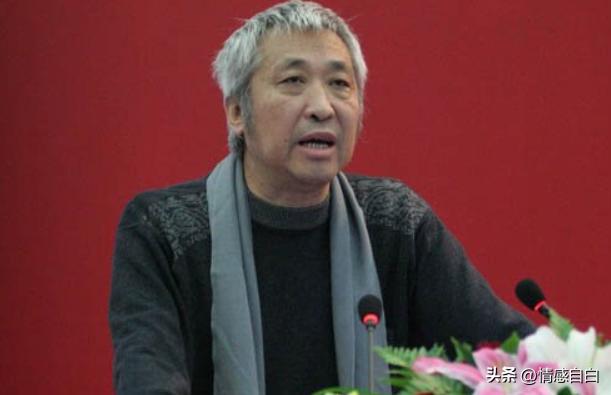 中国政法大学教授杨帆叫嚣处分蒋振飞，因他是老公知曾辱骂女学生