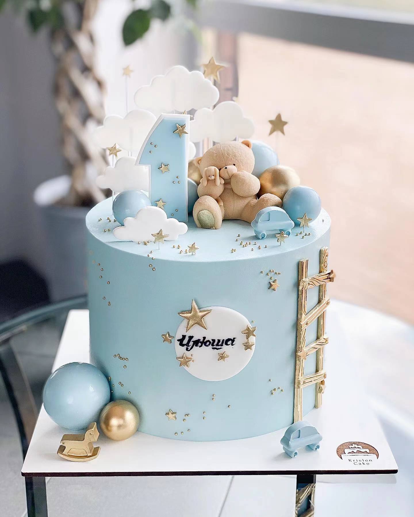 今天给大家做一款好看的蛋糕造型,美味又高颜值的蛋糕造型充满创意