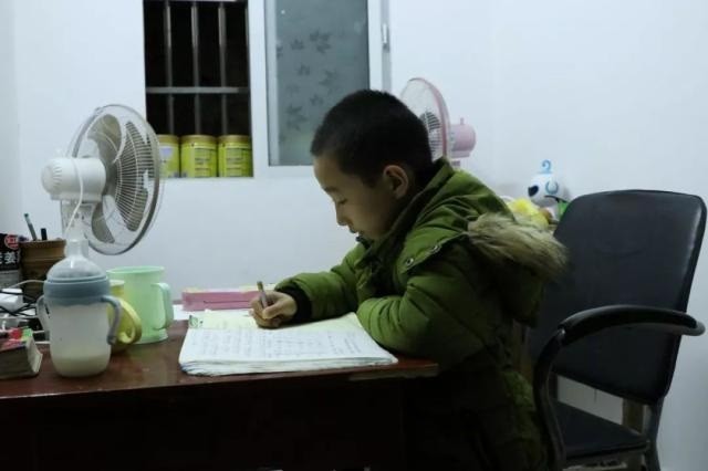 90后女孩跟乞丐私奔,90后女孩和乞丐私奔