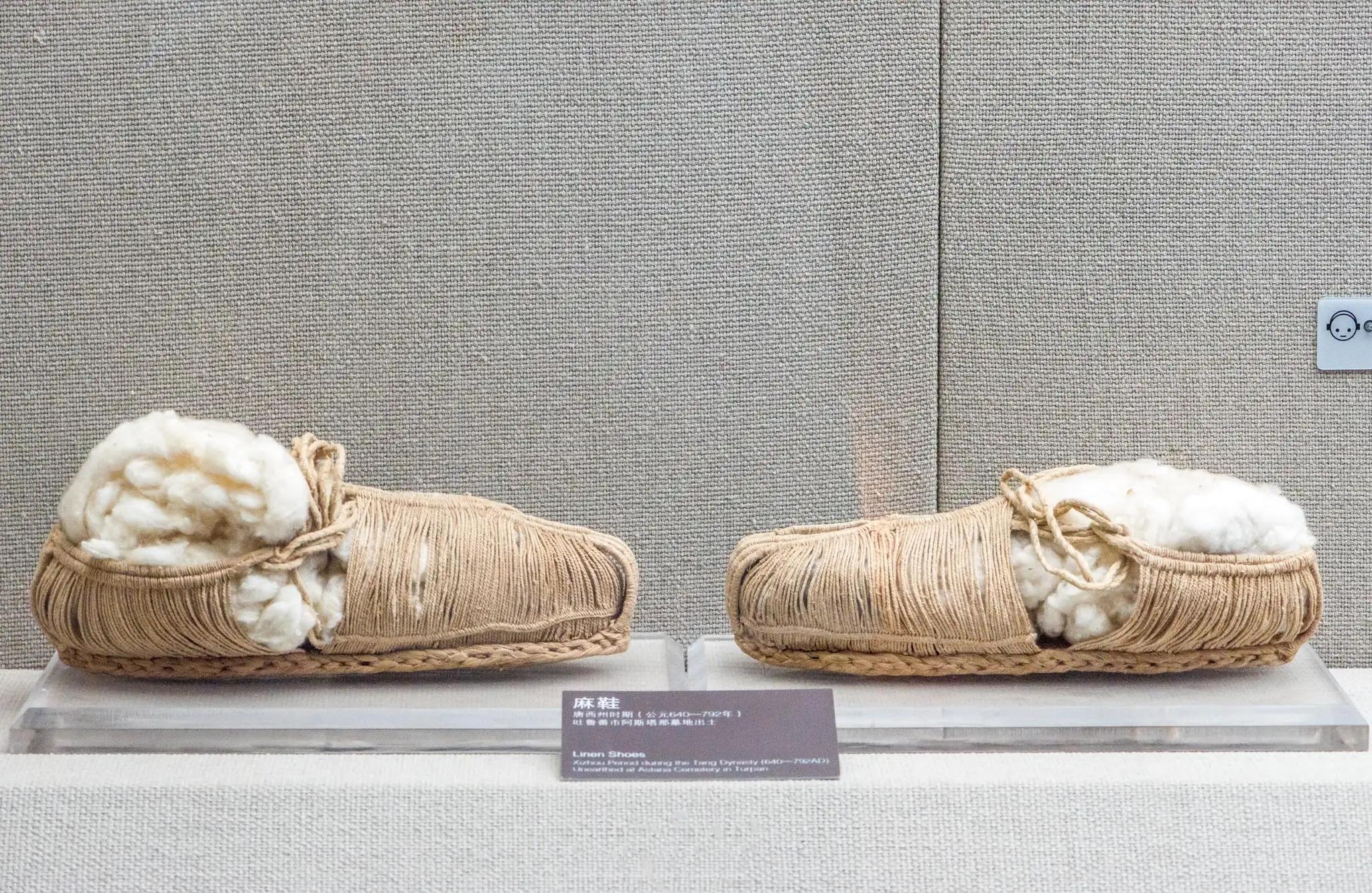 真实出土的古代鞋子,古人的鞋子长什么样