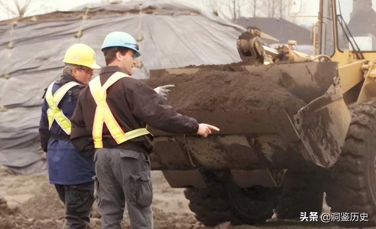 2002年加拿大“猪场恶魔”落网，6年杀害49人，专挑性工作者下手