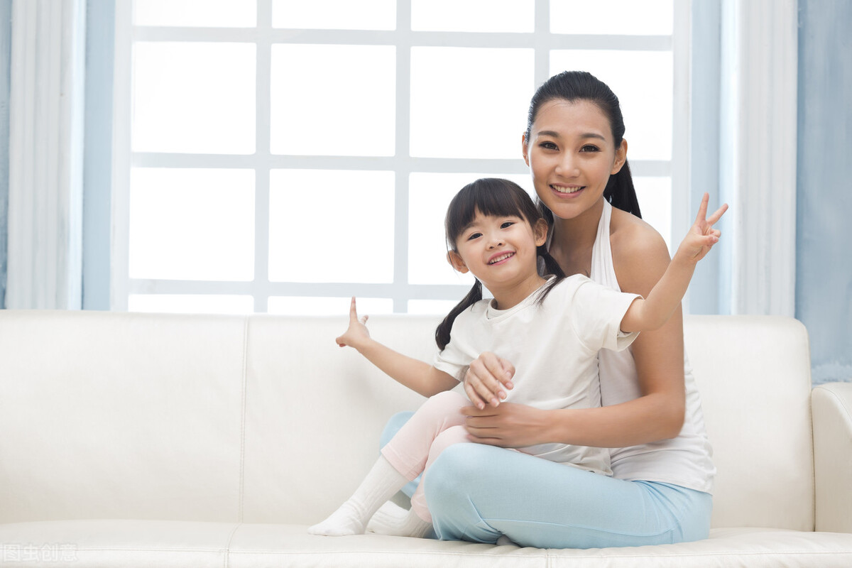 “吃不起别买”？芒果妈妈“自我感动”里，饱含你无法安放的母爱