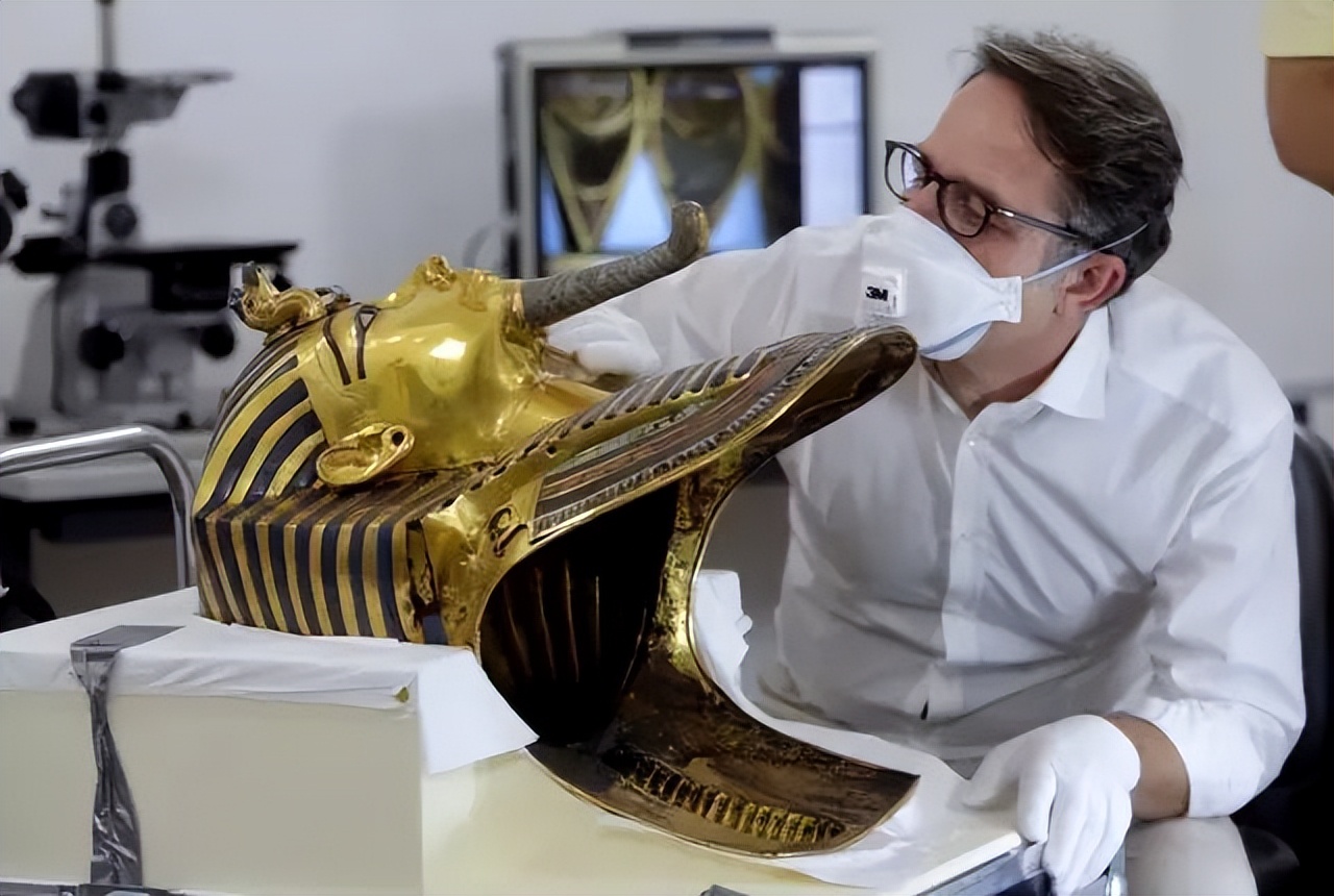 图坦卡蒙100年：埋在黄金堆里的神秘小皇帝