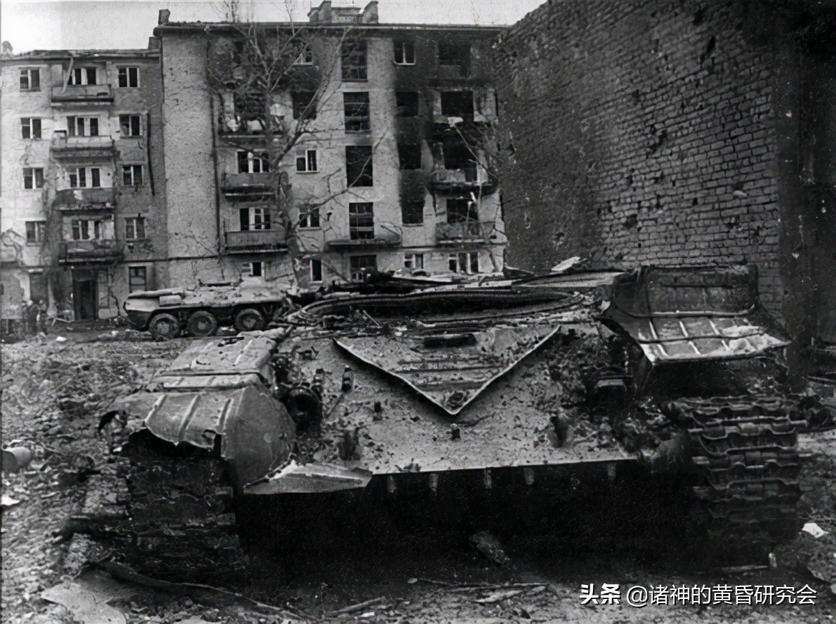 陆战之王坦克真的不行了吗,陆战之王坦克怎么没用了