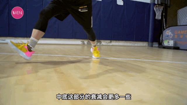 库里上脚新球鞋库里9,库里上脚9代战靴