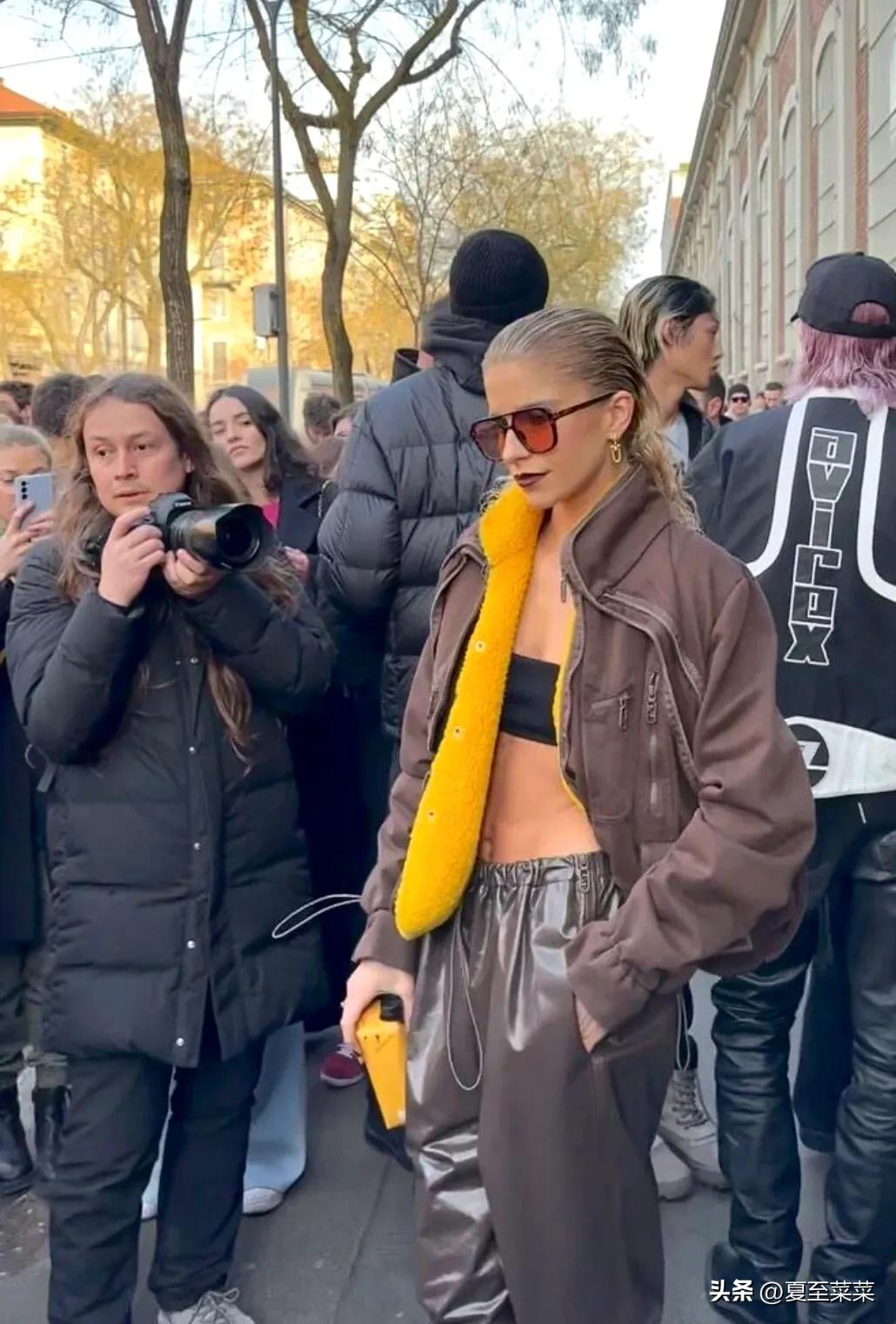 158小个子穿搭博主欧美冬季,穿搭博主inscaroline