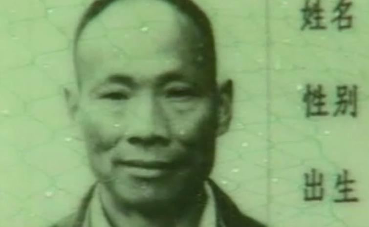 公公霸占儿媳6年，当着儿子的面行苟且之事，儿媳做法令人不解