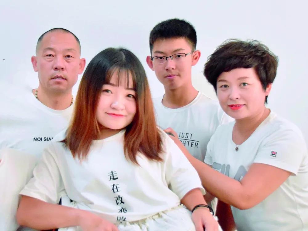 邢辰：轮椅、勇气和我