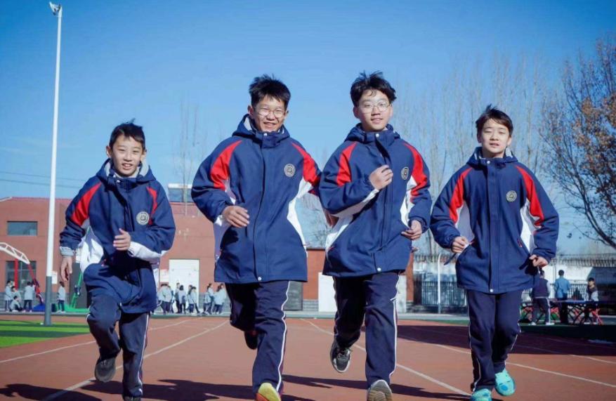 学生有创意的自我介绍,学生简短吸引人的自我介绍