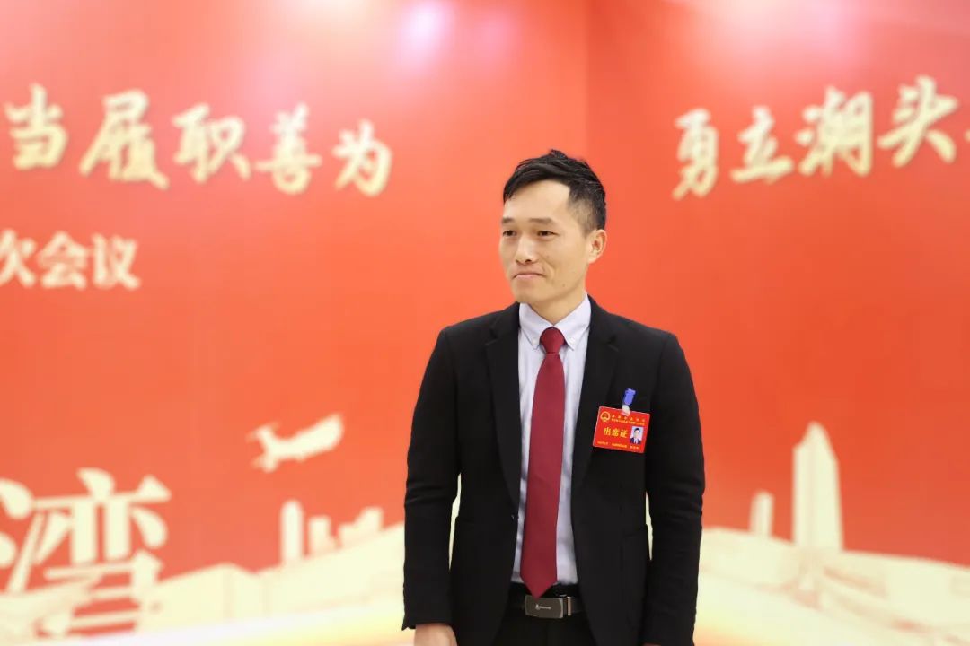 当好排头兵争当实干家发言稿,当好排头兵讨论主题内容