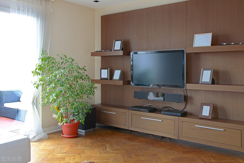 电视机图像上下颠倒怎么调整,夏普电视机图像左右颠倒