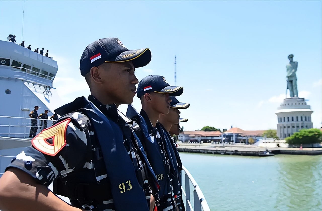 印尼买f-15战机谈判进展顺利,f15和苏30