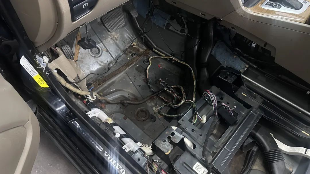 翻新一辆07年沃尔沃xc90要多少钱,开了四年的沃尔沃xc90多少钱