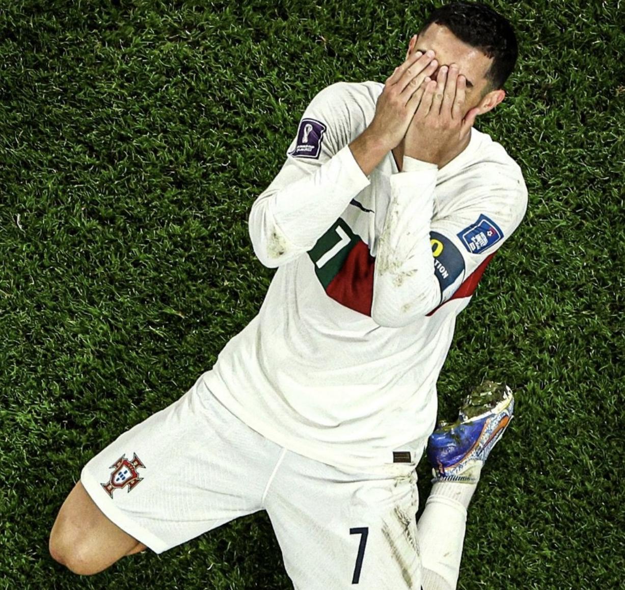 面对质疑c罗从来都是用进球回应,足坛新星批评评价c罗