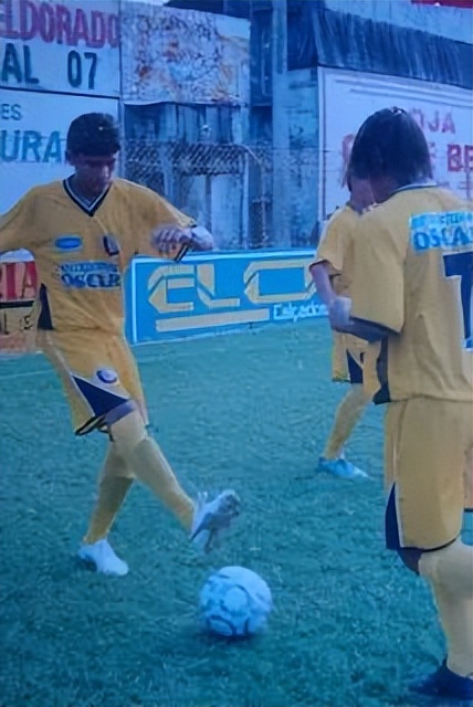 艾克森中超最新消息,艾克森中超射手王亚冠