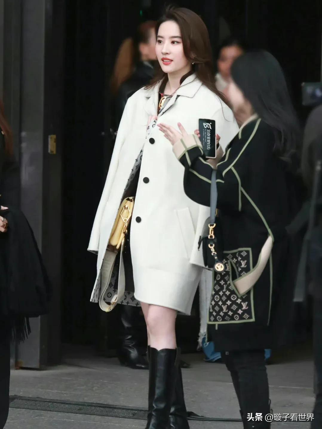 巴黎时装周lv演唱会,巴黎时装周lv绿头发