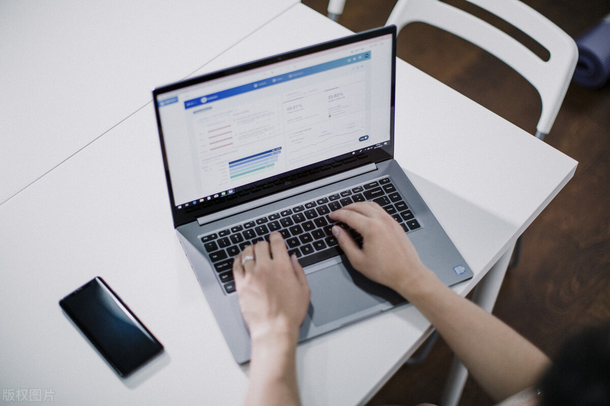 2024年普通人的创业机会在哪里,2024年最适合创业赚钱的两个方向