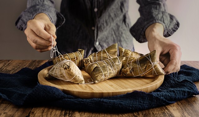 端午节的由来和习俗作文400字左右,端午节的由来和习俗作文300字