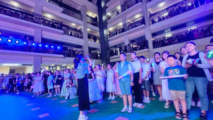 邯郸市荀子实验小学毕业典礼,邯郸市荀子实验小学有毕业生了吗