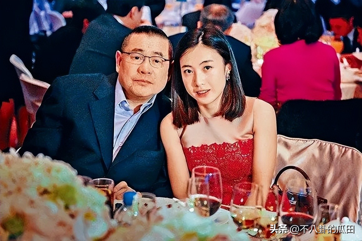 港台“女星*击狙**手”富豪​现状：坐轮椅，至今未婚，72岁还想追4胎