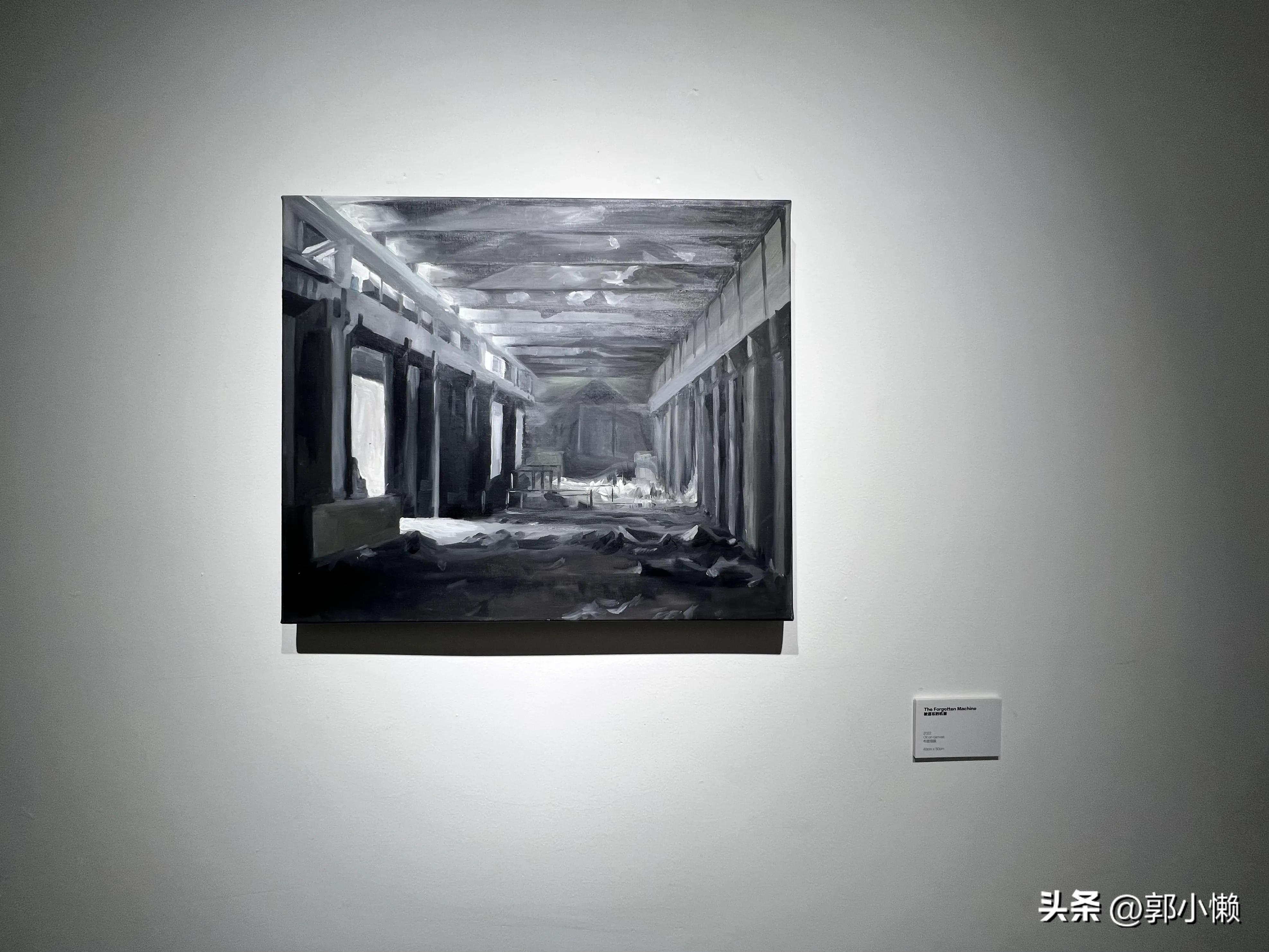 瞳距——18岁超年轻女艺术家桂茜榕北京个展