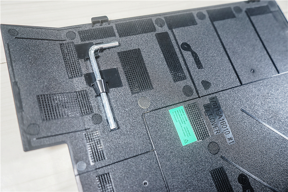 48英寸巨屏OLED电脑显示器——华硕巨擎48OLED入手4个月体验