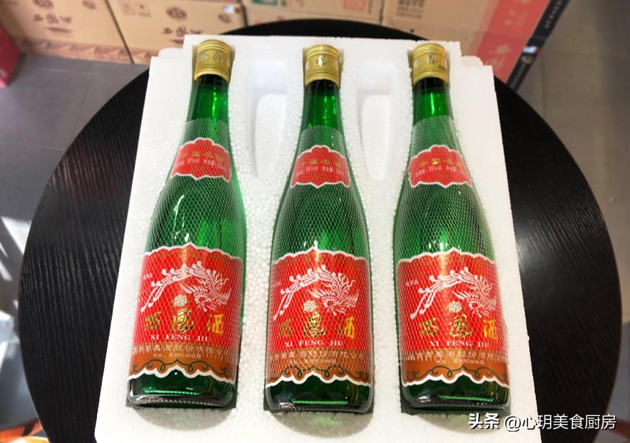 家庭长期存白酒的正确方法,家里存的酒应该放什么地方储存