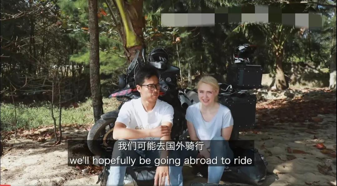 90后波兰美女远嫁山西，会五国语言，骑摩托车环游世界，又酷又美