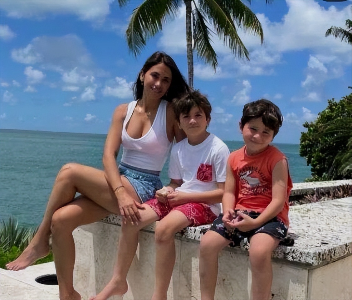 阿根廷梅西获最佳球员,阿根廷梅西十大过人