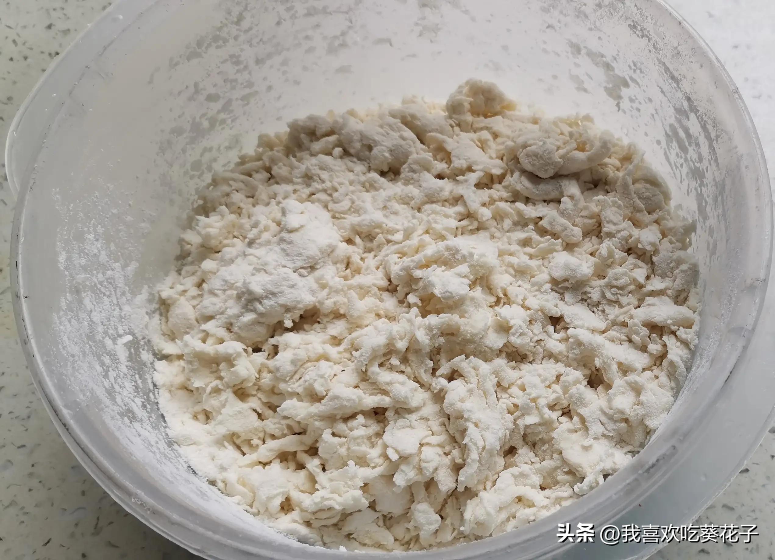 面团水和面粉的比例,揉面团面粉和水的比例是多少