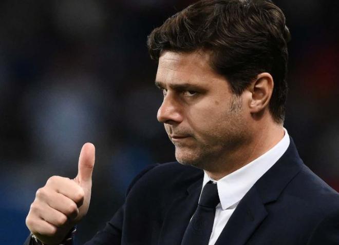 巴黎夺得法甲冠军更衣室疯狂庆祝,大巴黎提前夺得法甲冠军更衣室