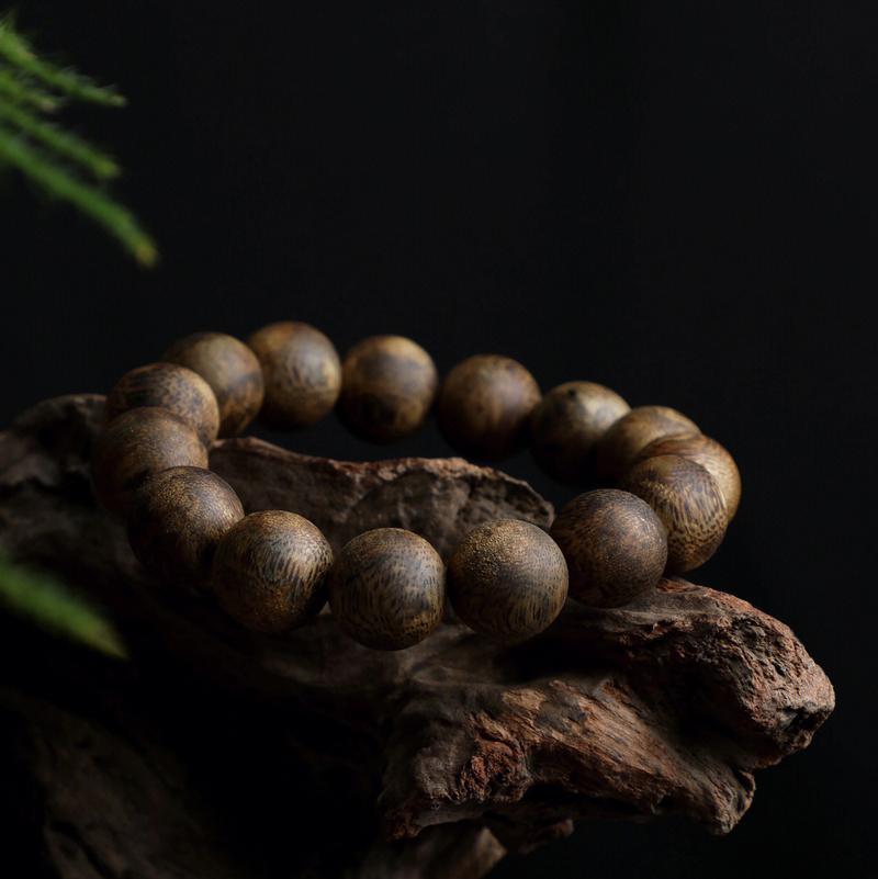 文玩圈的硬通货你知道几种,文玩圈的五大之宝