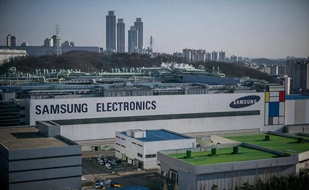 涓夋槦鍦ㄤ腑鍥借繕鑳介噸鍥炲穮宄板悧,涓夋槦濡備綍璧颁笅绁炲潧