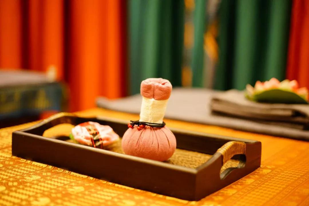 泰国能量精油spa,泰国精油spa需要穿衣服吗