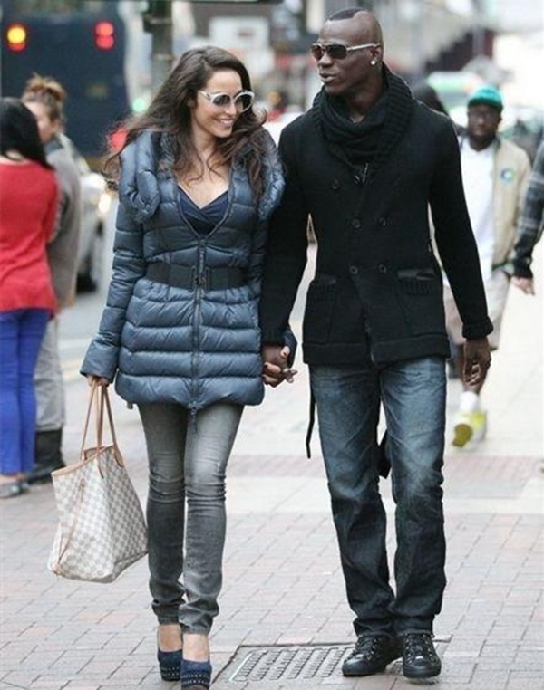 巴神和他的女友,巴神身材