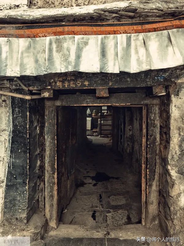 拉萨烈阳下,偷来了一天——两人单车穿越阿里行17