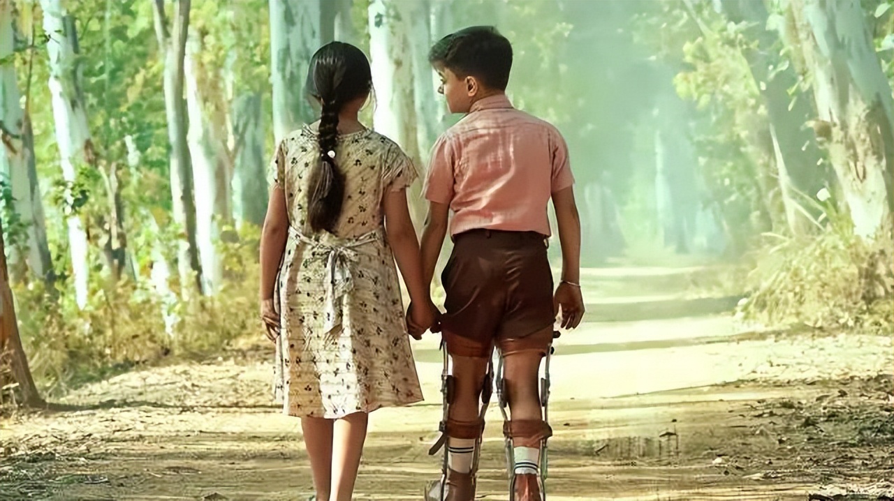 阿米尔汗阿甘正传电影完整版免费,阿米尔汗《阿甘正传》