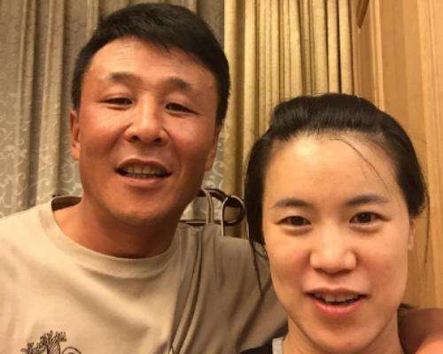 王楠患癌后丈夫的做法令网友泪目,王楠患癌却坚持两年退役为何