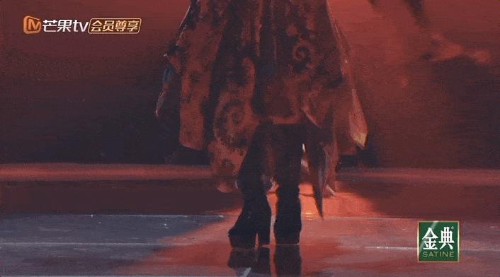 《浪姐4》日本歌手美依礼芽人气断层第一！力压谢娜成最强黑马