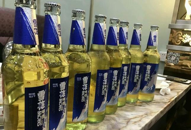 雪花是工业啤酒吗,雪花啤酒为什么是糖浆啤酒