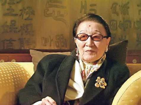 金默玉：大清最后的一位格格，曾受*小平邓**照顾，一直活到了2014年