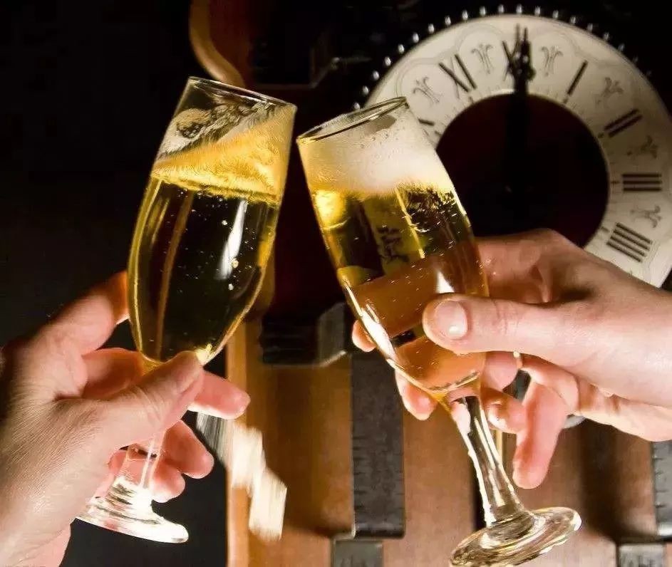 每天慢走1万步，能消除脂肪肝吗？提醒：这样锻炼，效果可能更好