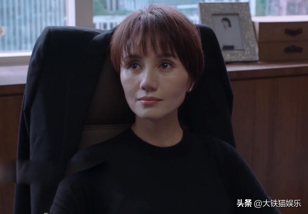 6位拍戏不换发型的女演员，戏里戏外同款造型，万年不变让人串剧