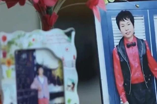 新郎去世一个月后伴郎被判刑,新郎死亡三名伴郎判刑