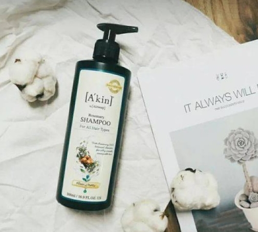 孕期洗发水推荐干性细软,怀孕洗发水真的有必要换吗